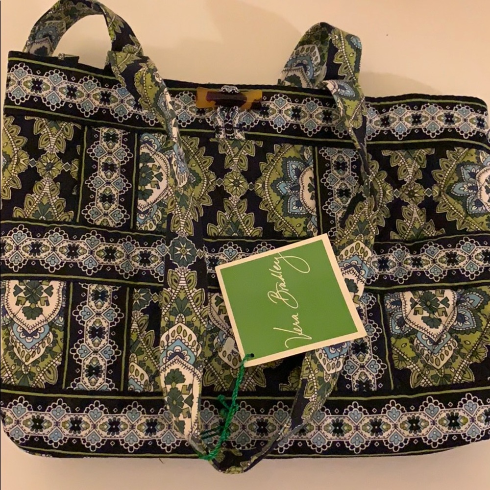 Vera Bradley. Small Tic Tac Tote Cambridge